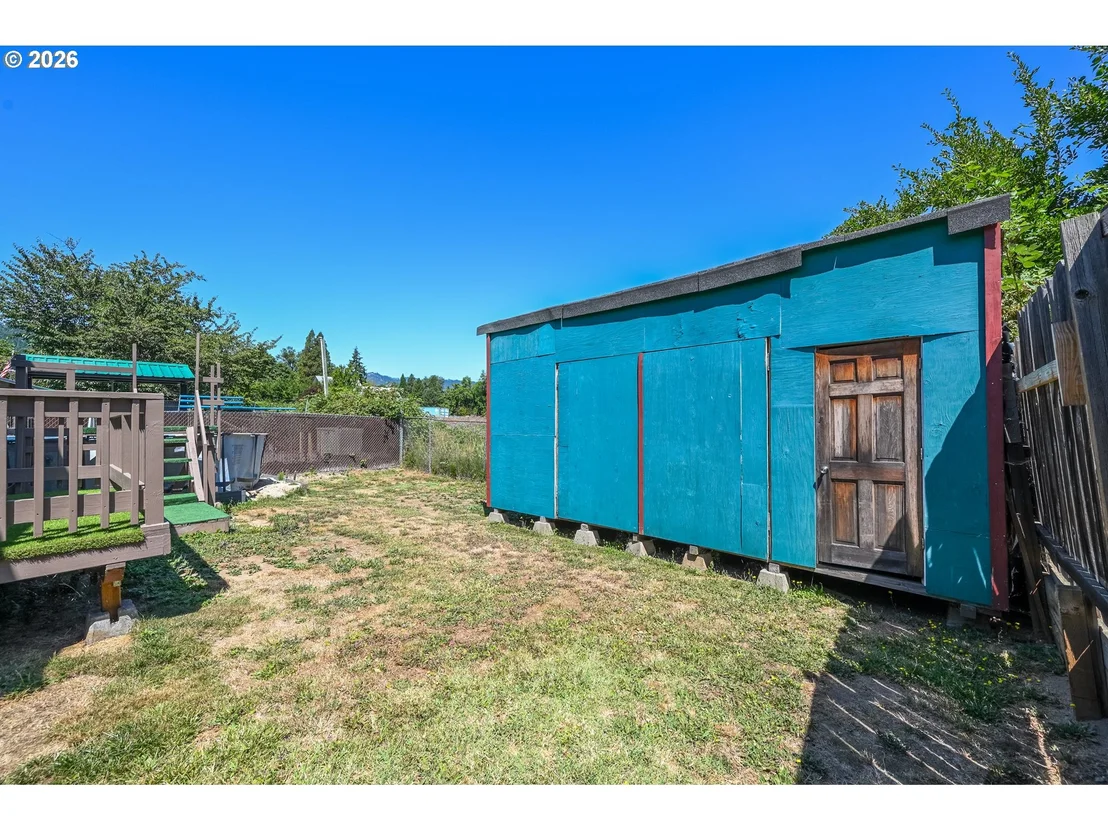 Photo of 356 SETHER AVE