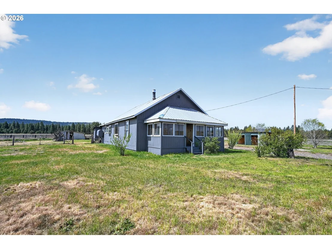 Photo of 25660 SPRAGUE RIVER RD
