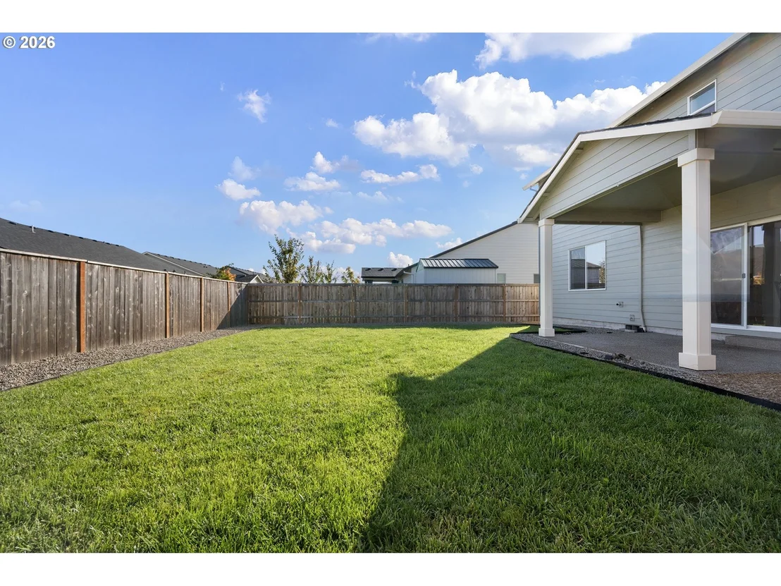 Photo of 2452 W 9TH AVE