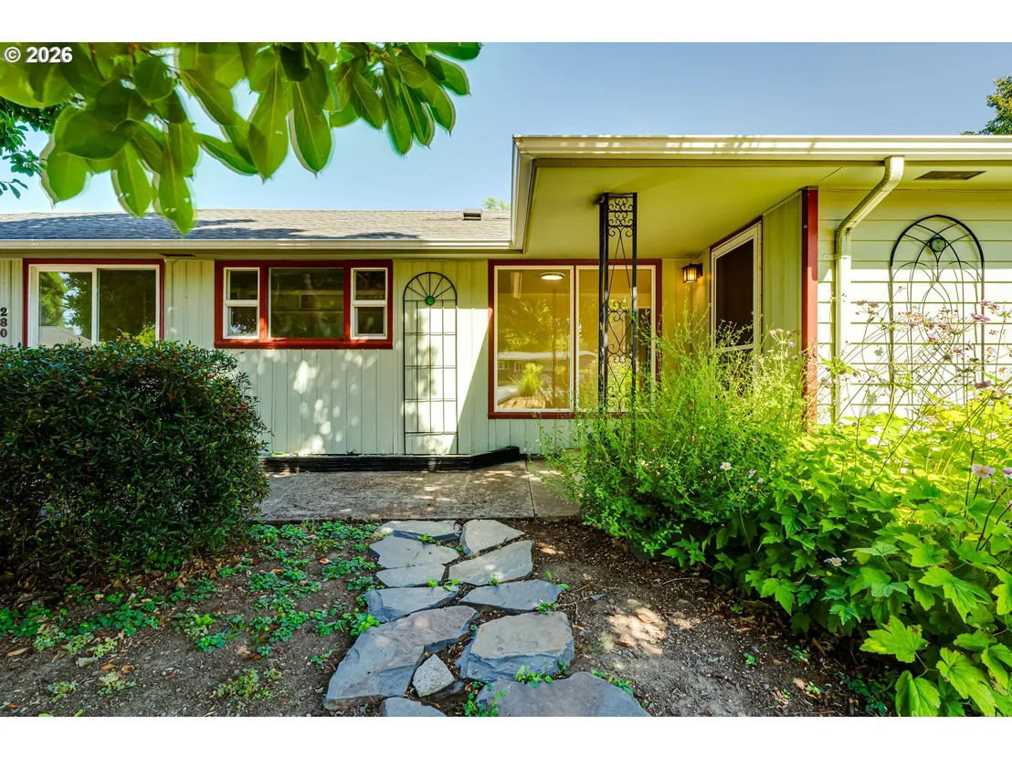 Photo of 280 REGAL CT