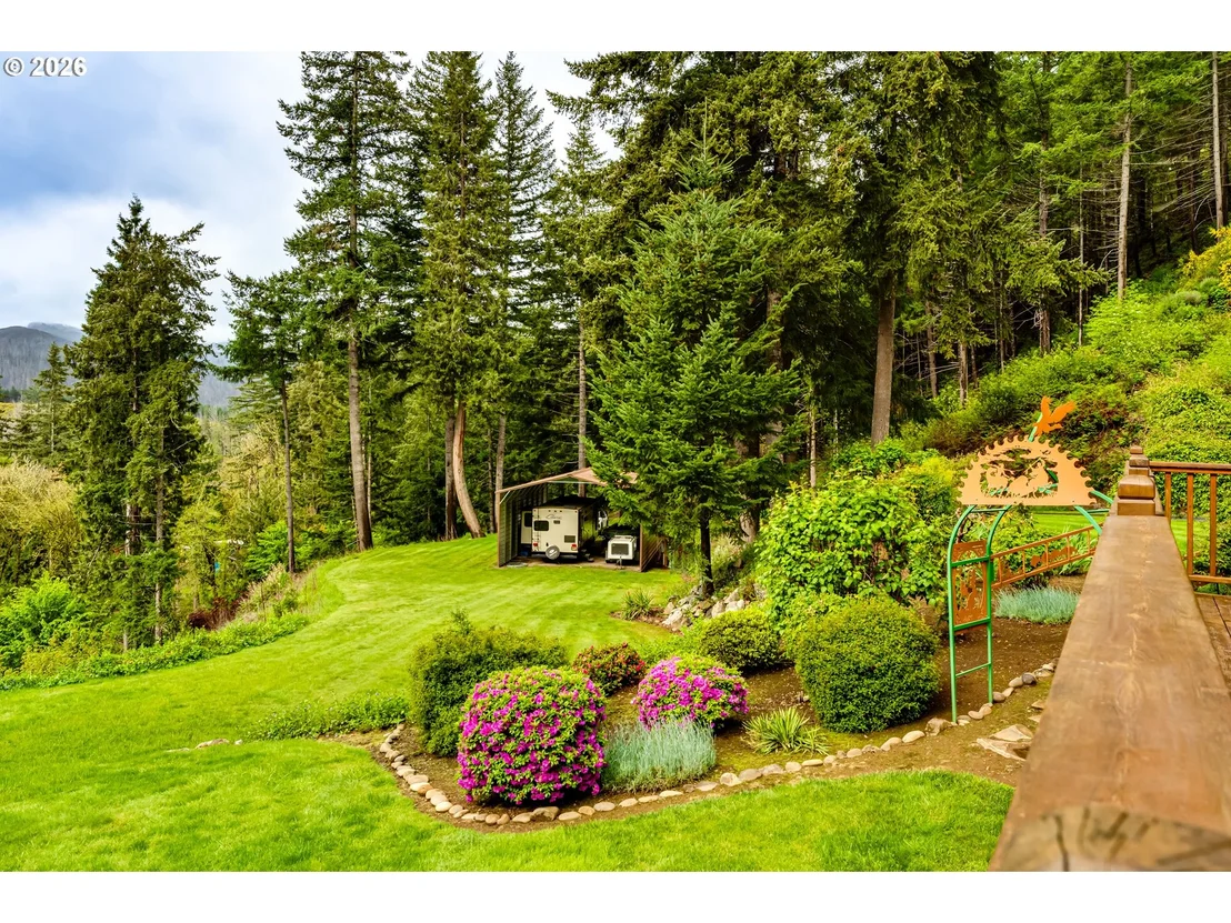 Photo of 49985 MCKENZIE HWY