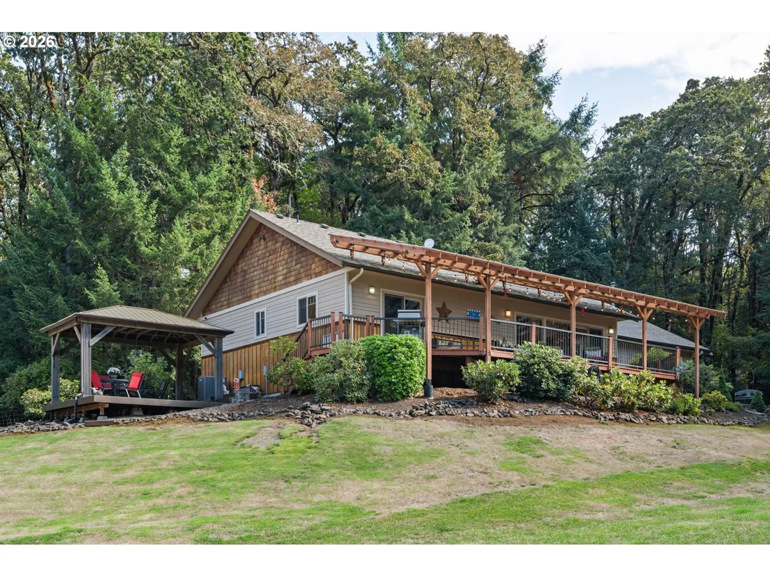 Photo of 26385 SHADY OAK DR