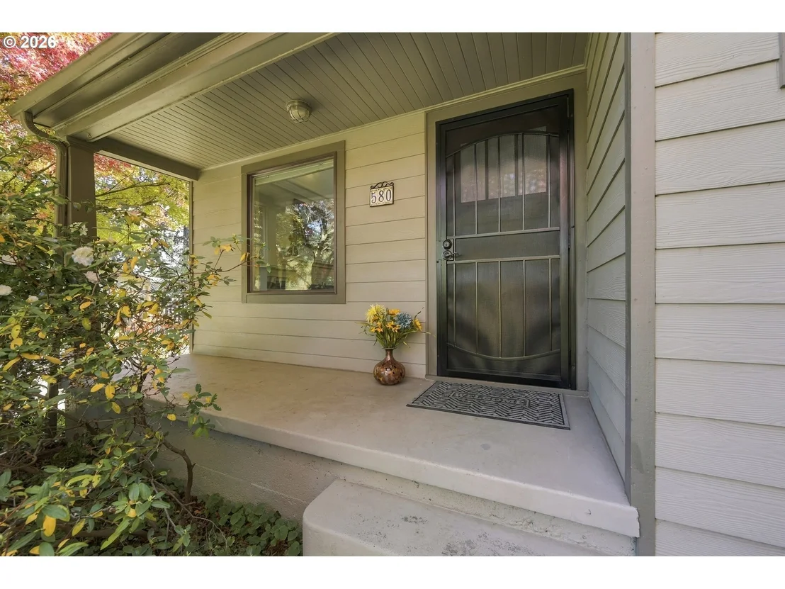Photo of 580 HORN LN