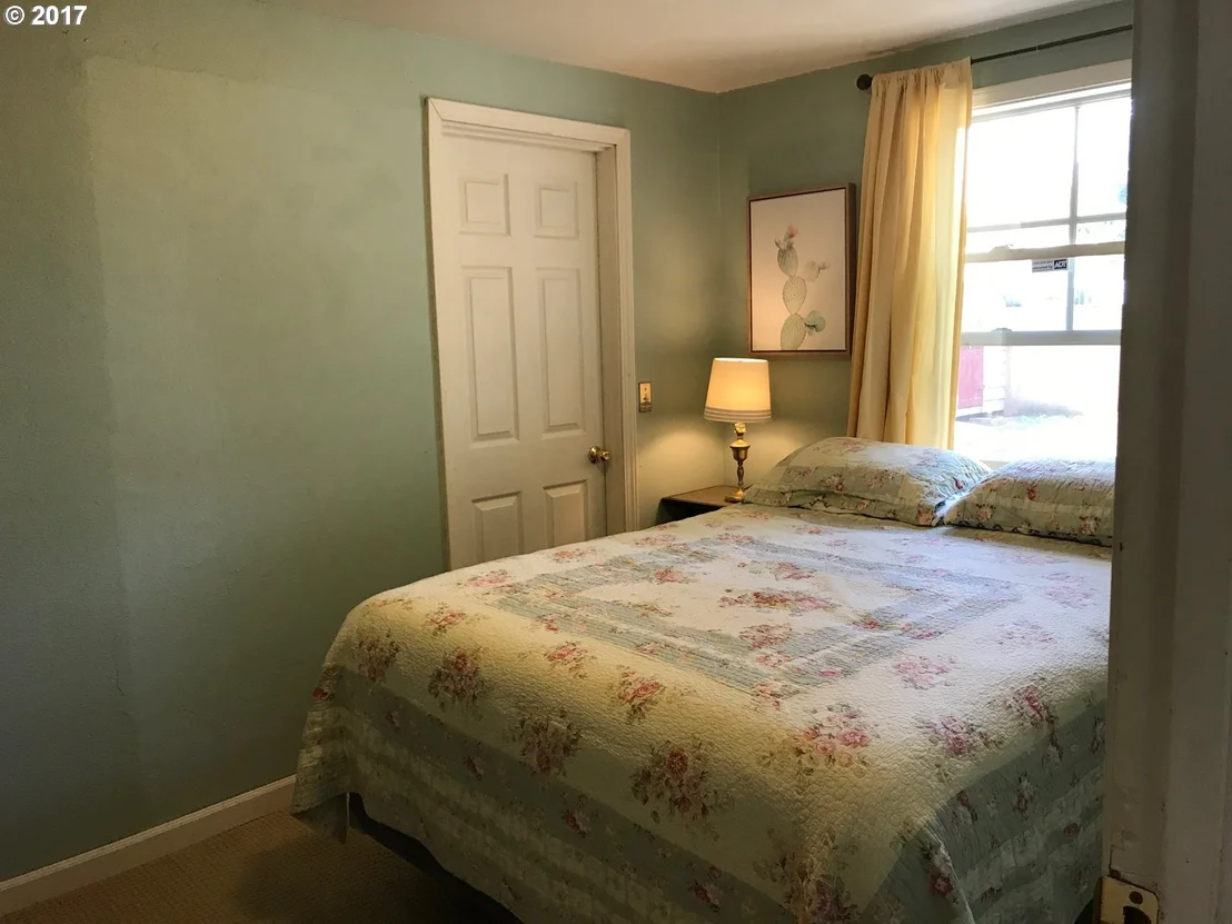 Photo of 1352 MILL ST