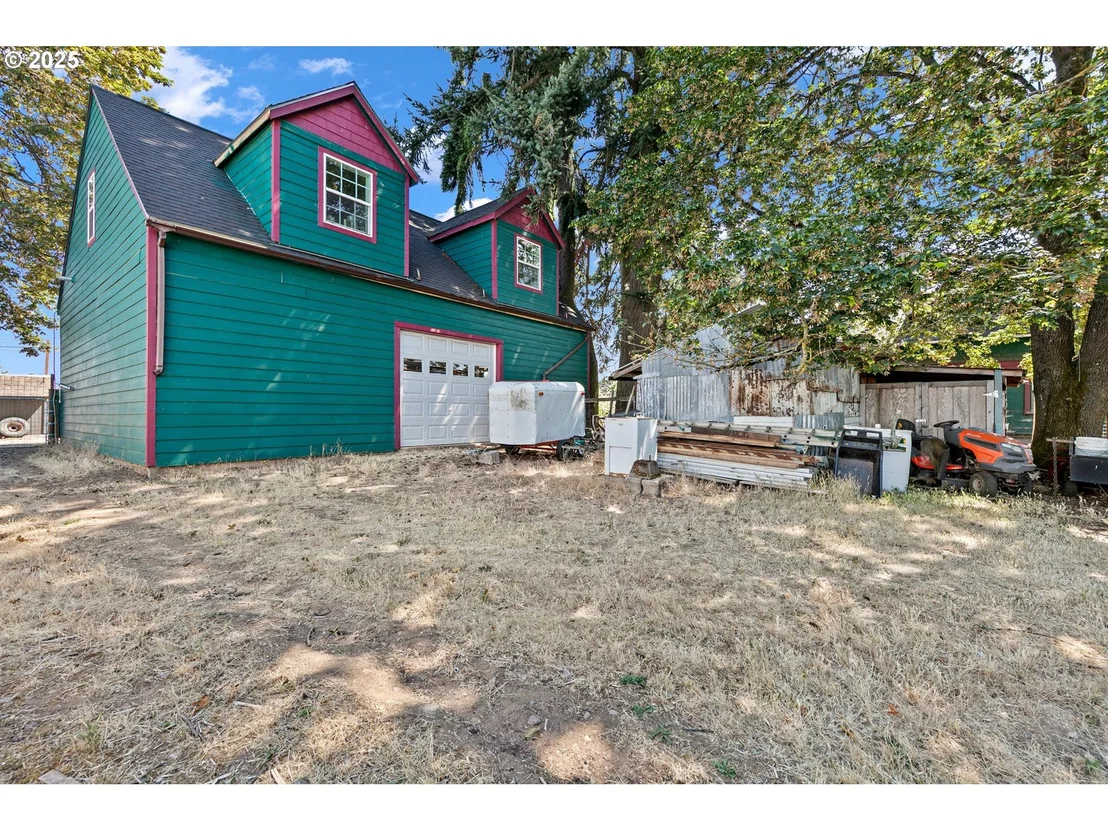 Photo of 5320 ROYAL AVE