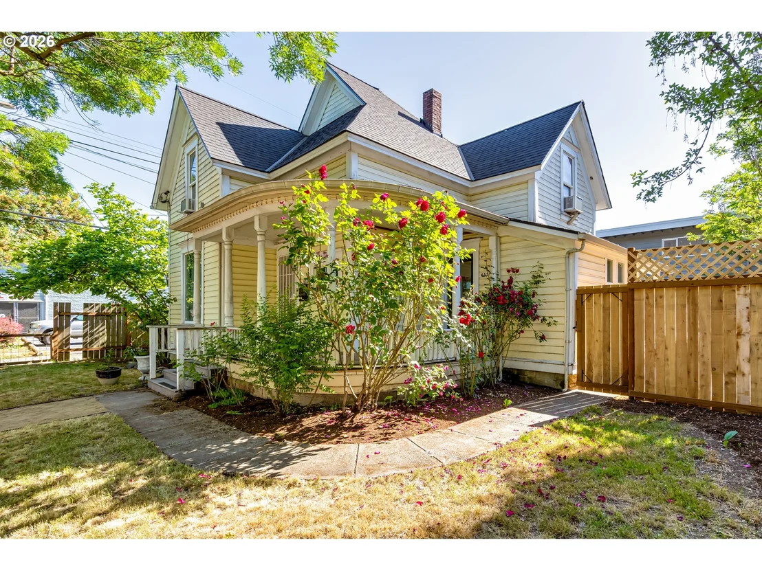 Photo of 655 MONROE ST