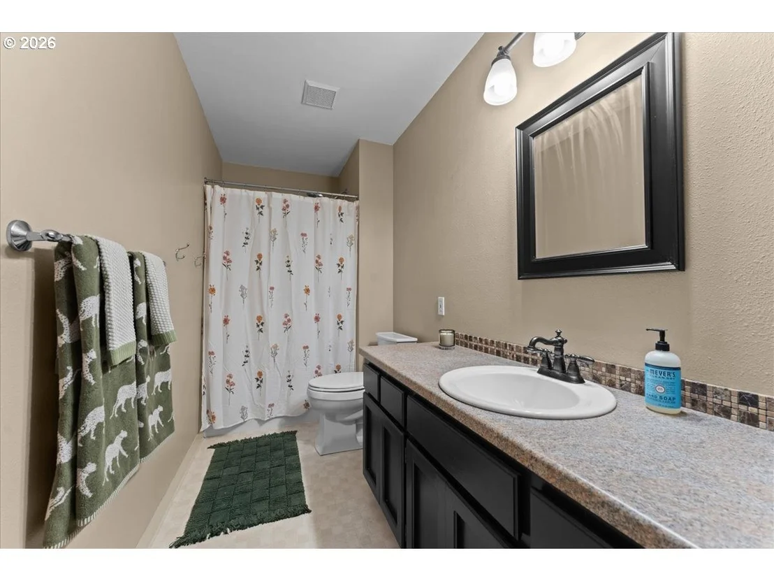 Photo of 1360 SW 19TH DR