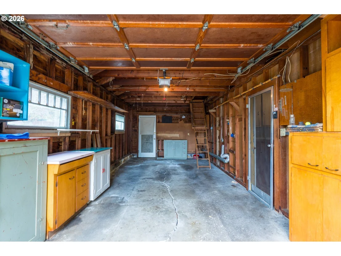 Photo of 495 20TH ST SE