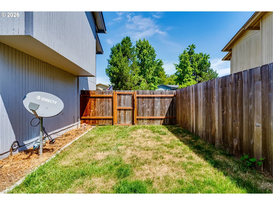 Photo of 116 LEA AVE
