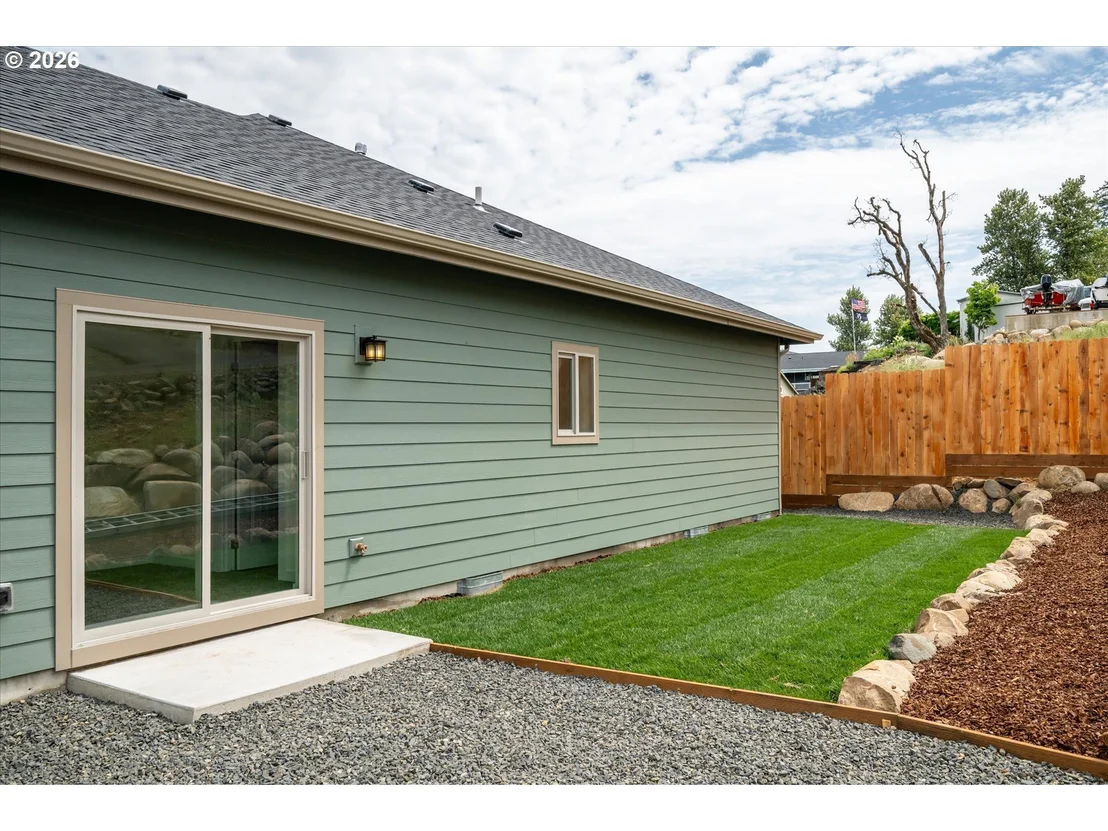 Photo of 763 BOULDER LOOP