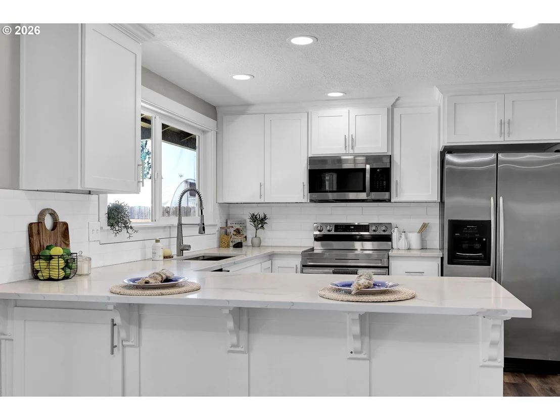 Photo of 326 38TH PL