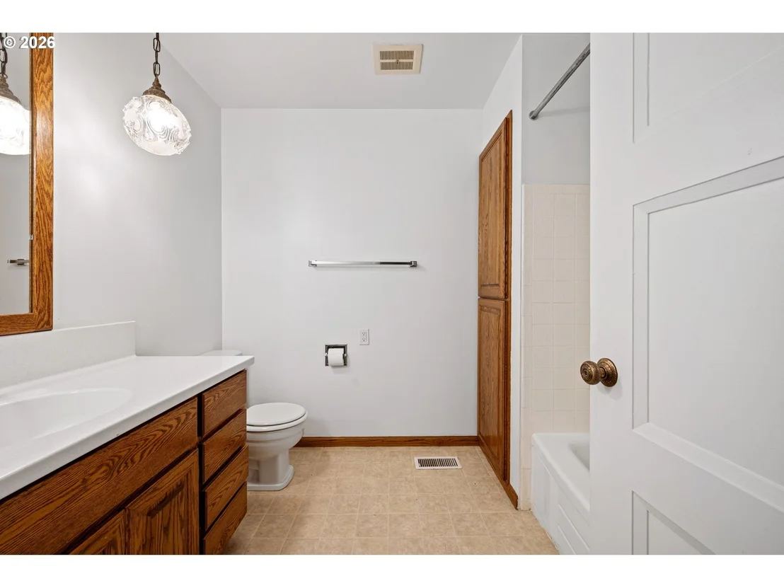 Photo of 28974 GIMPL HILL RD