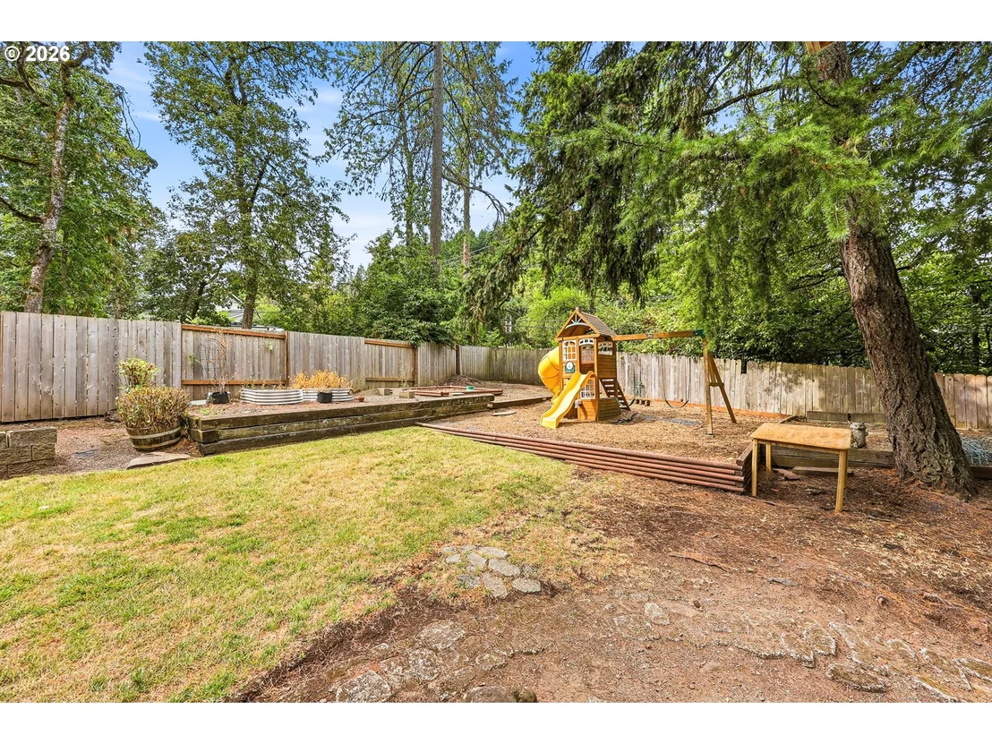 Photo of 30 COACHMAN DR