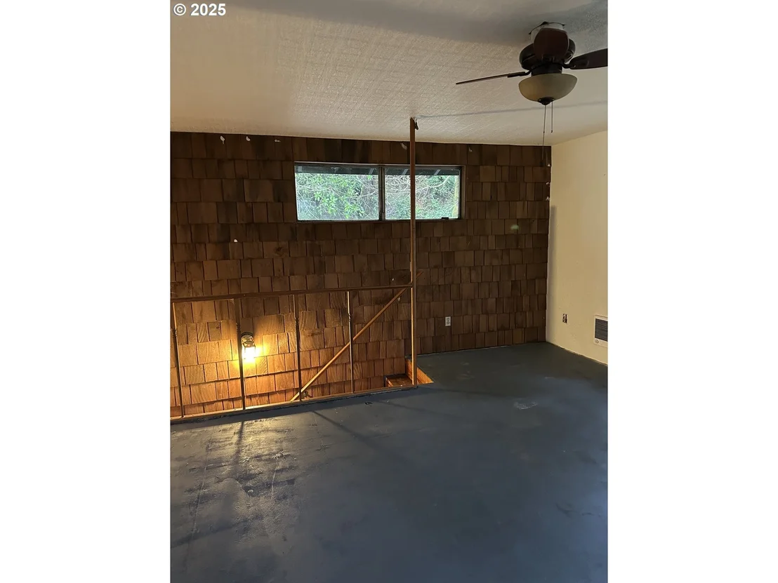 Photo of 9247 HIGHWAY 126