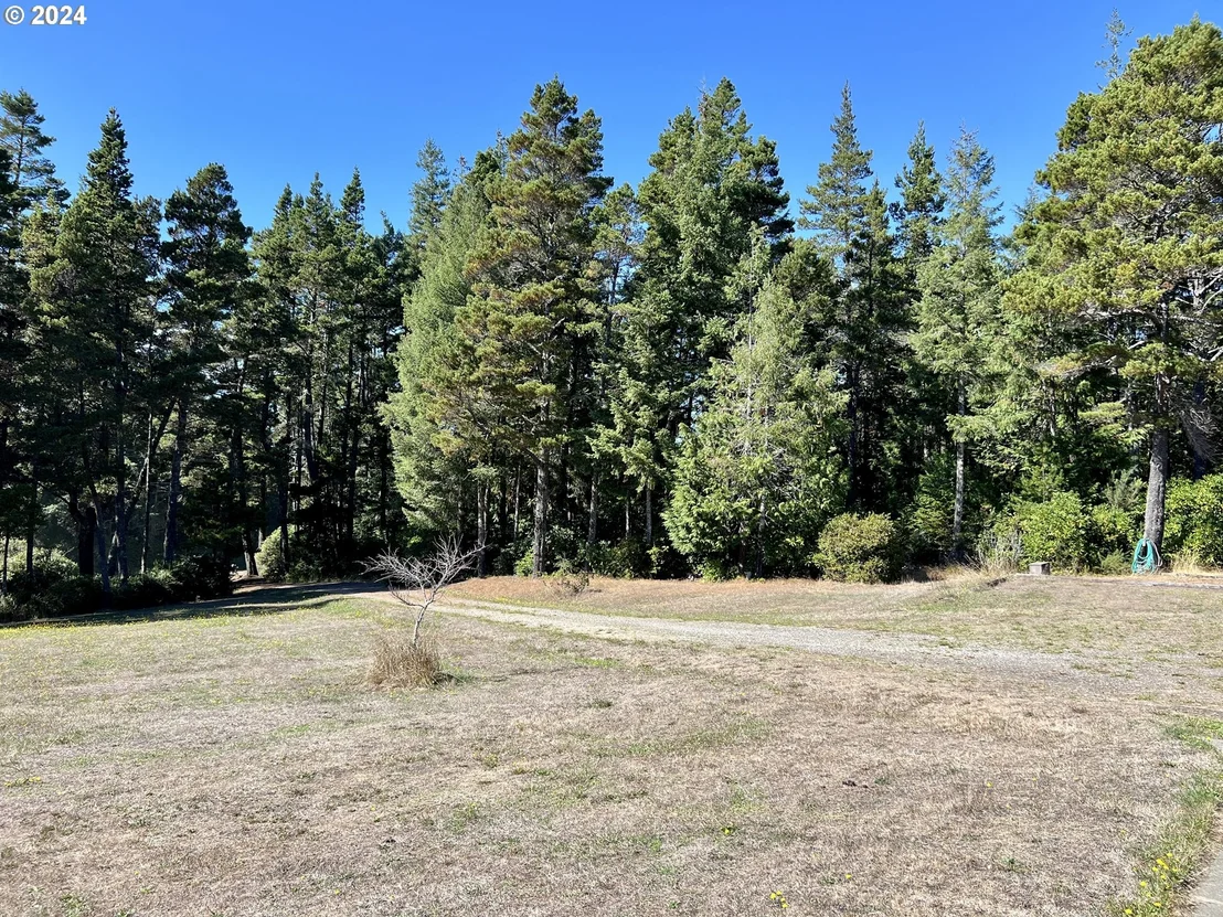 Photo of 54303 MORRISON RD