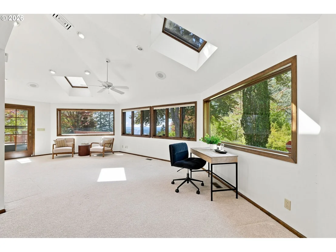 Photo of 87188 GREEN HILL RD