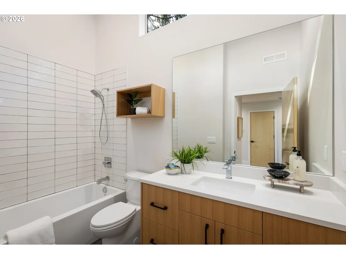 Photo of 2969 CAPITAL DR