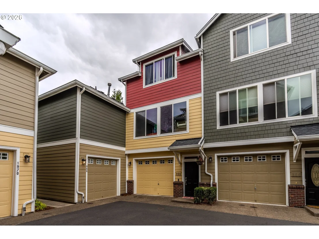 Photo of 866 NW COUNCIL DR
