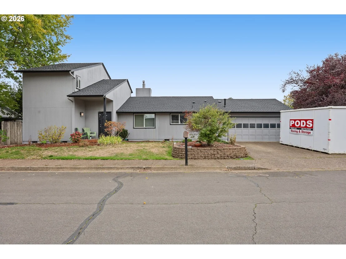 Photo of 460 TIMOTHY ST