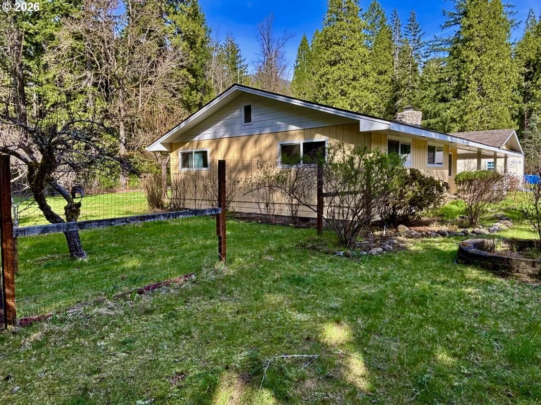 Photo of 55433 MCKENZIE HWY