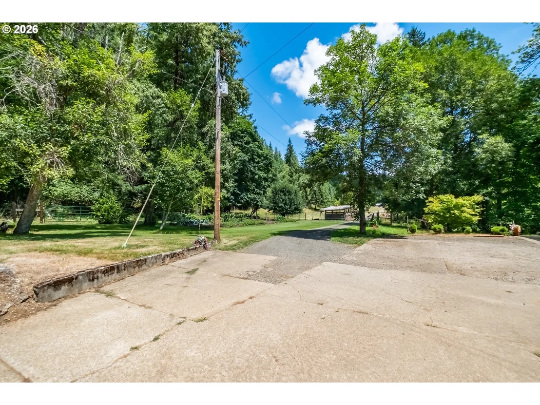Photo of 42038 CLARK SMITH DR