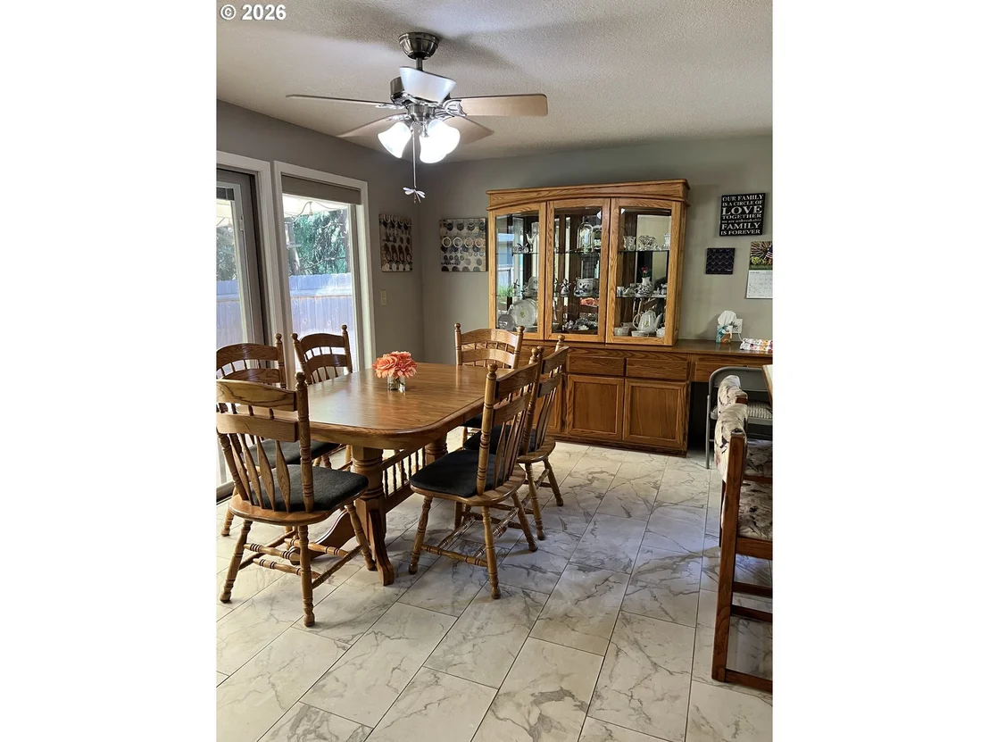 Photo of 1111 RISDEN PL