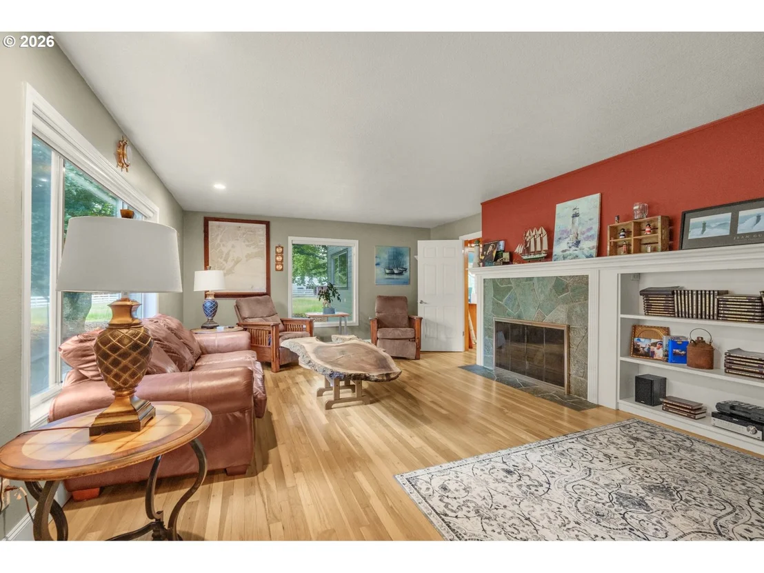 Photo of 27424 SE EAGLE CREEK RD