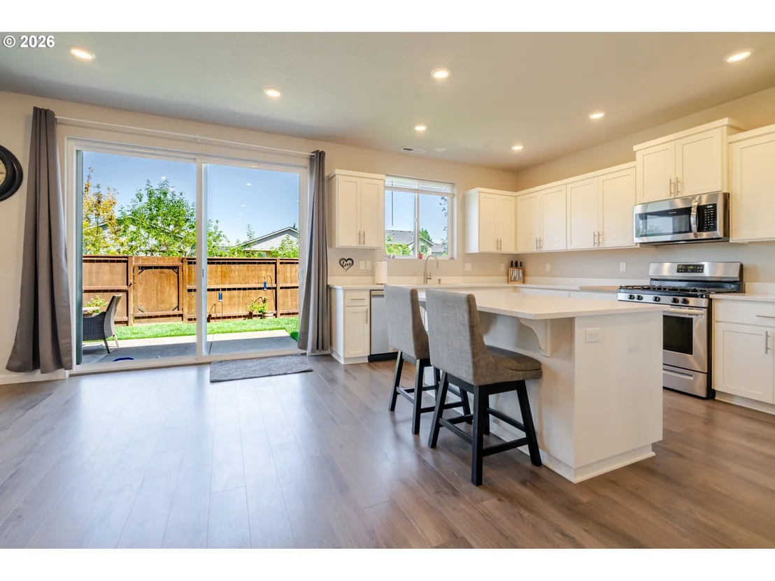 Photo of 235 WALNUT ST
