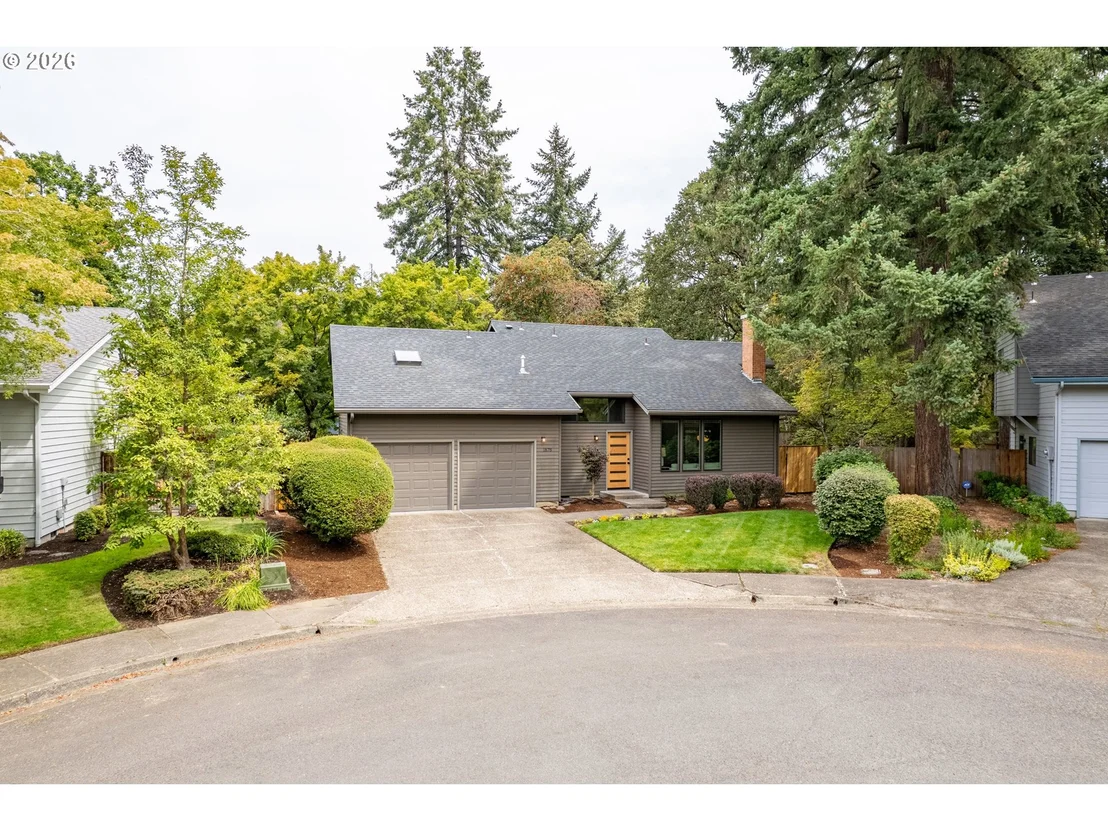 Photo of 1878 RUSSET DR