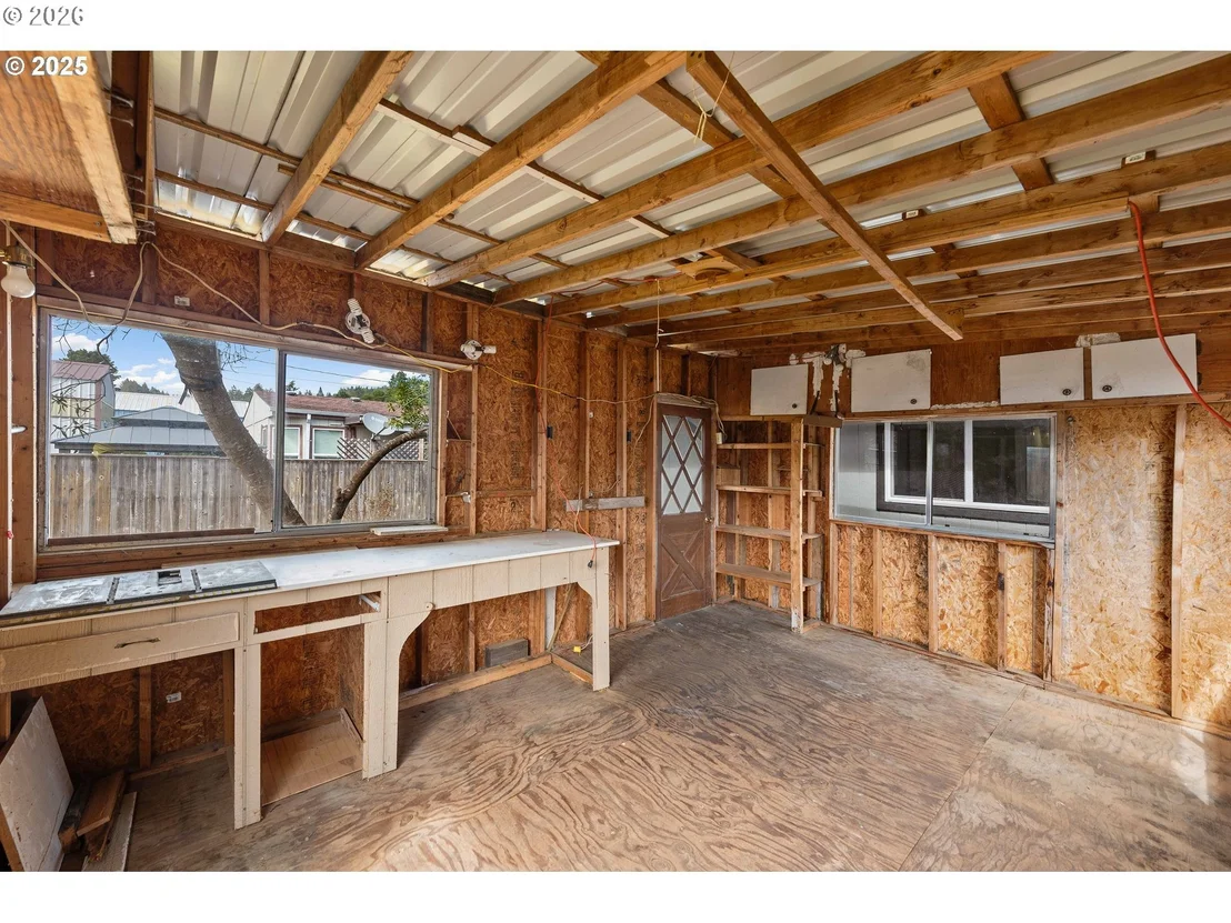 Photo of 165 N 15TH ST