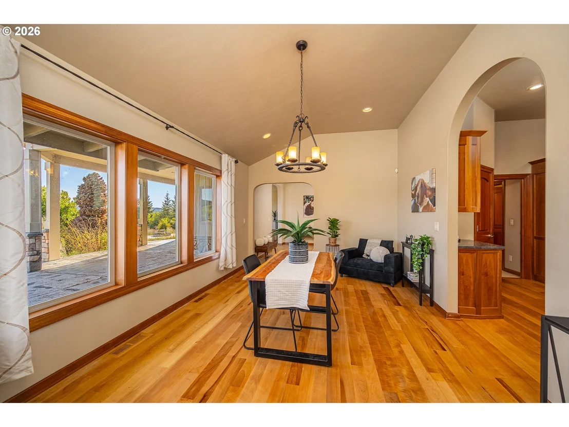 Photo of 85898 LORANE HWY
