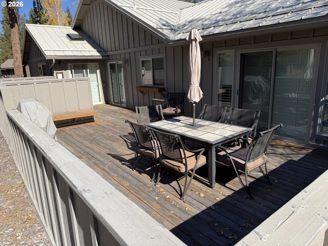 Photo of 18203 MT ST HELENS LN