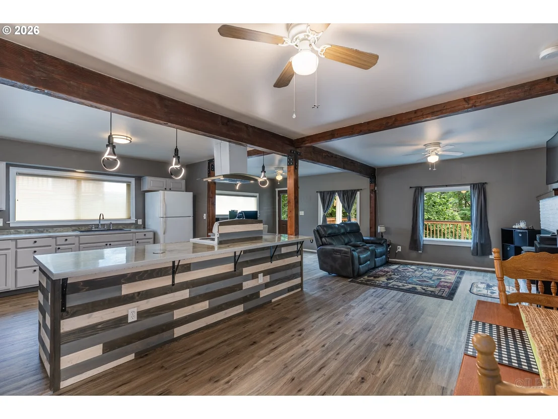 Photo of 70373 NICOLAI RD