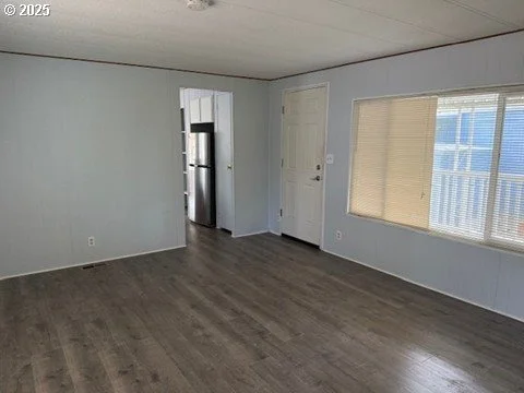 Photo of Unit 60 at 4800 BARGER DR