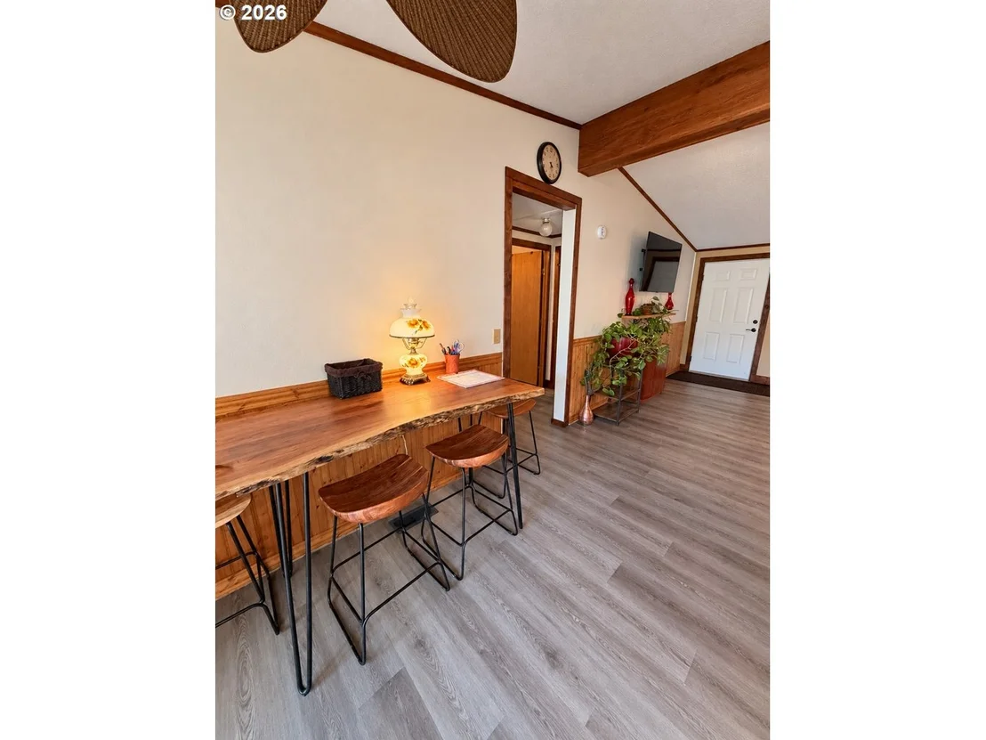 Photo of 450 TIARA ST