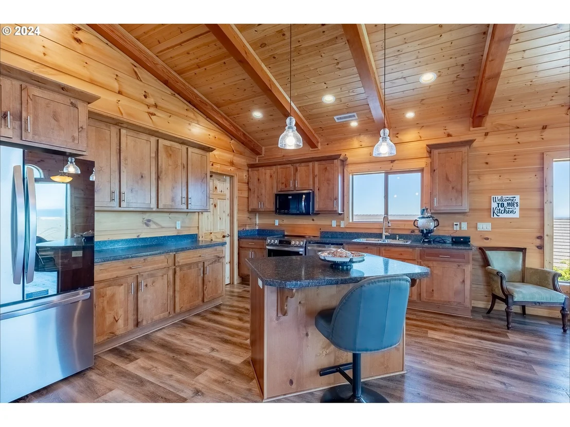 Photo of 21 TWIN TREE CT