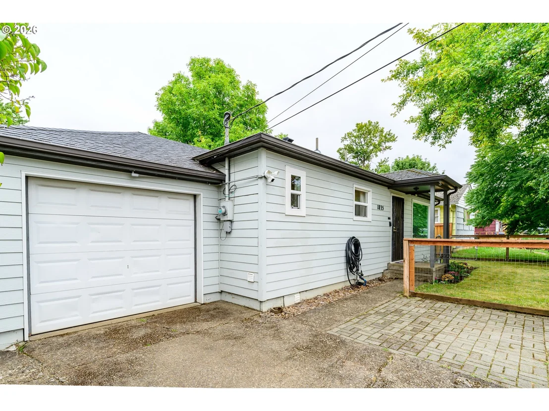 Photo of 1835 CITY VIEW ST