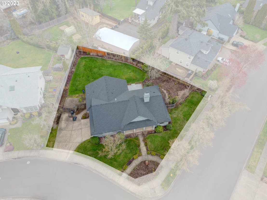Photo of 51 SILVER OAK DR