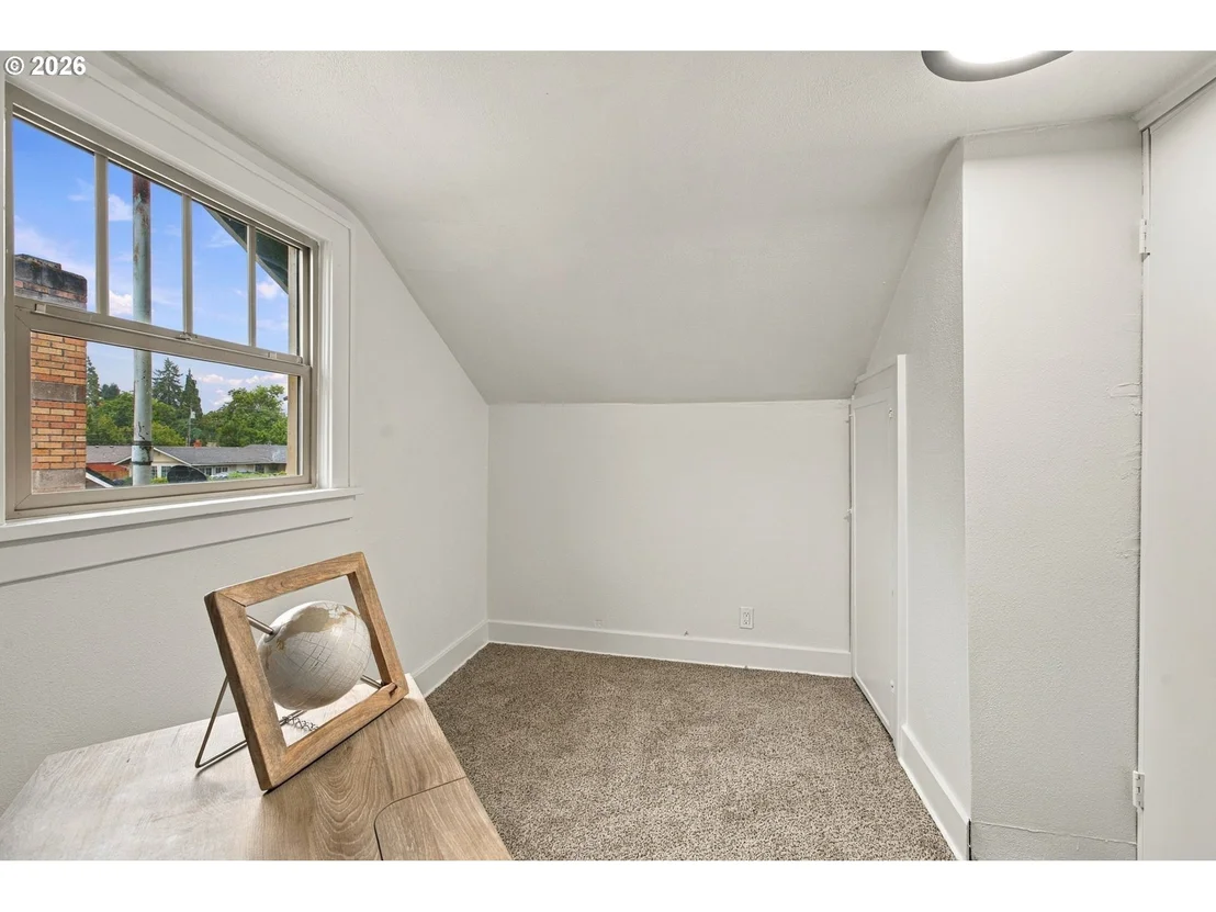 Photo of 352 W M ST