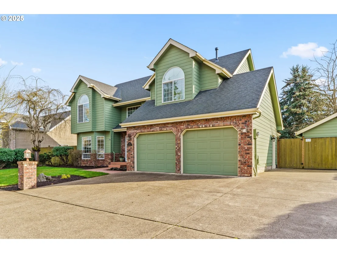 Photo of 54 SILVER OAK DR
