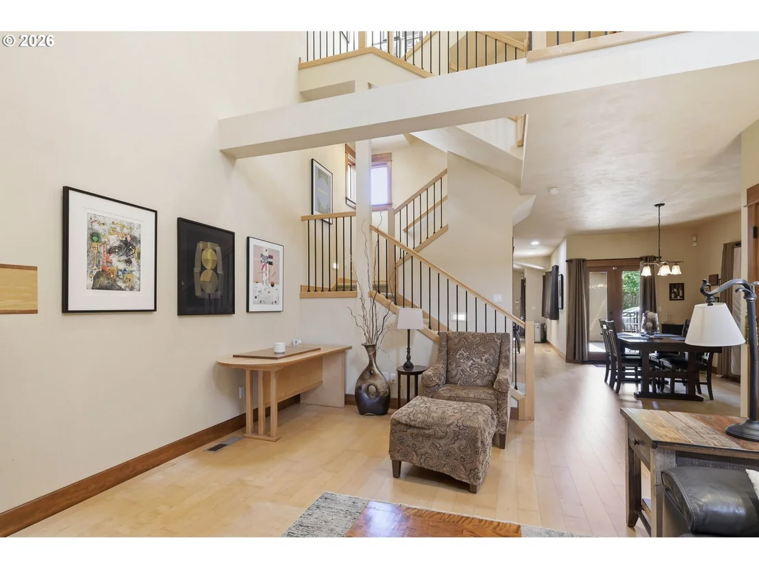 Photo of 2909 LORD BYRON PL