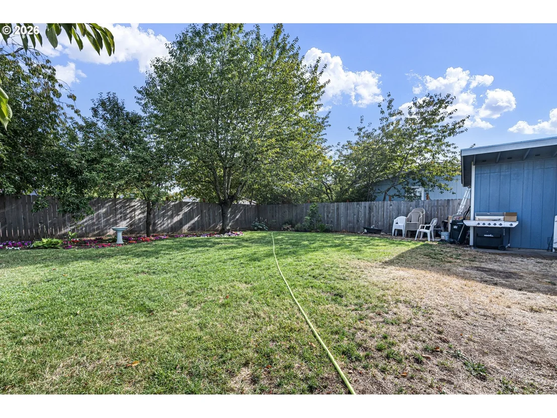 Photo of 518 SCOTTS GLEN DR