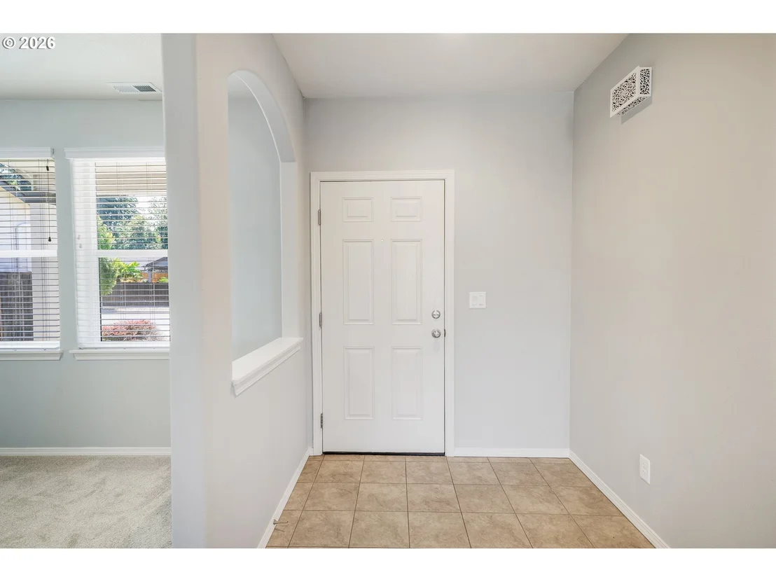 Photo of 5290 SQUIRREL ST