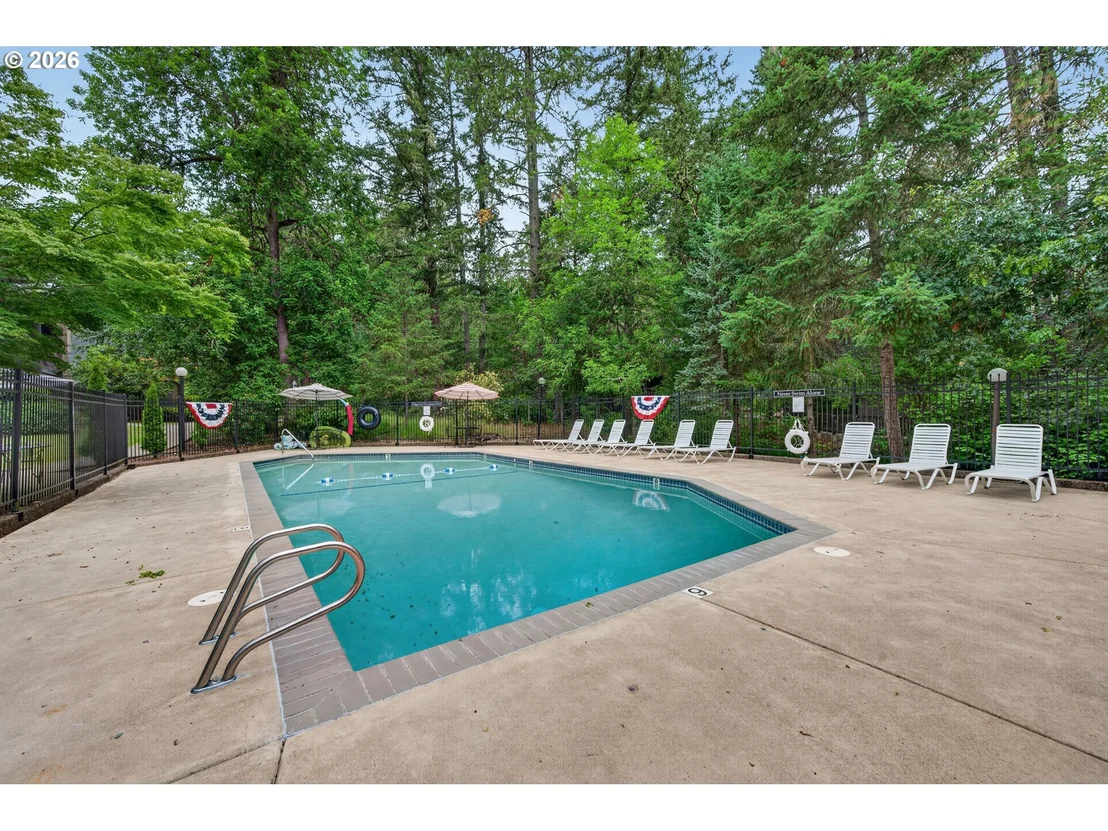 Photo of 20 BRAE BURN DR