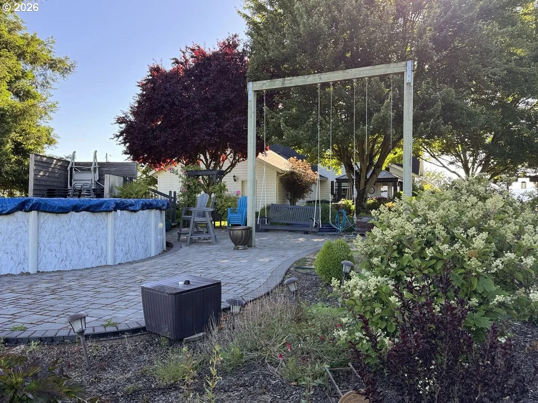 Photo of 33174 LANGMACK RD