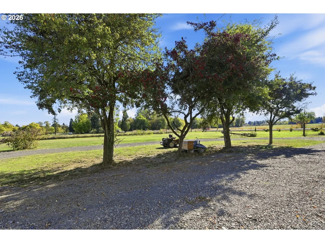 Photo of 32565 BOSTON MILL DR