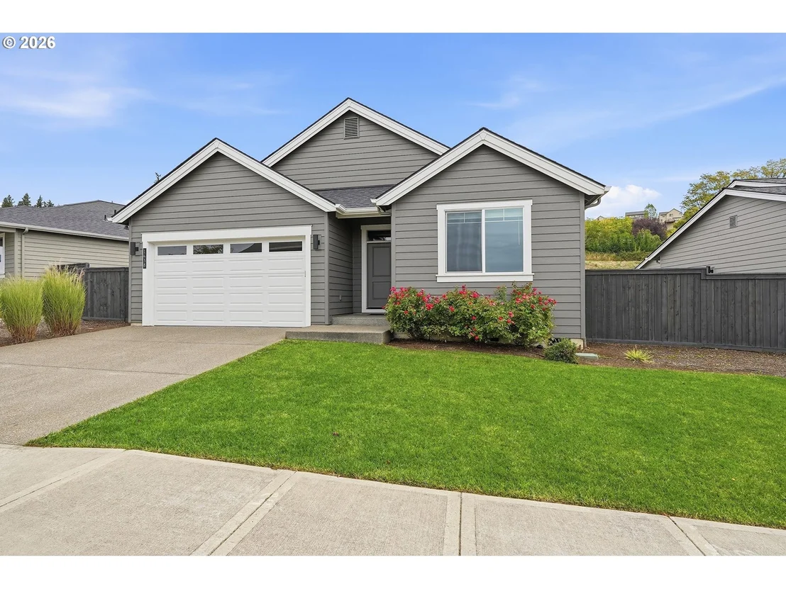 Photo of 1438 NE SHELL ROCK DR
