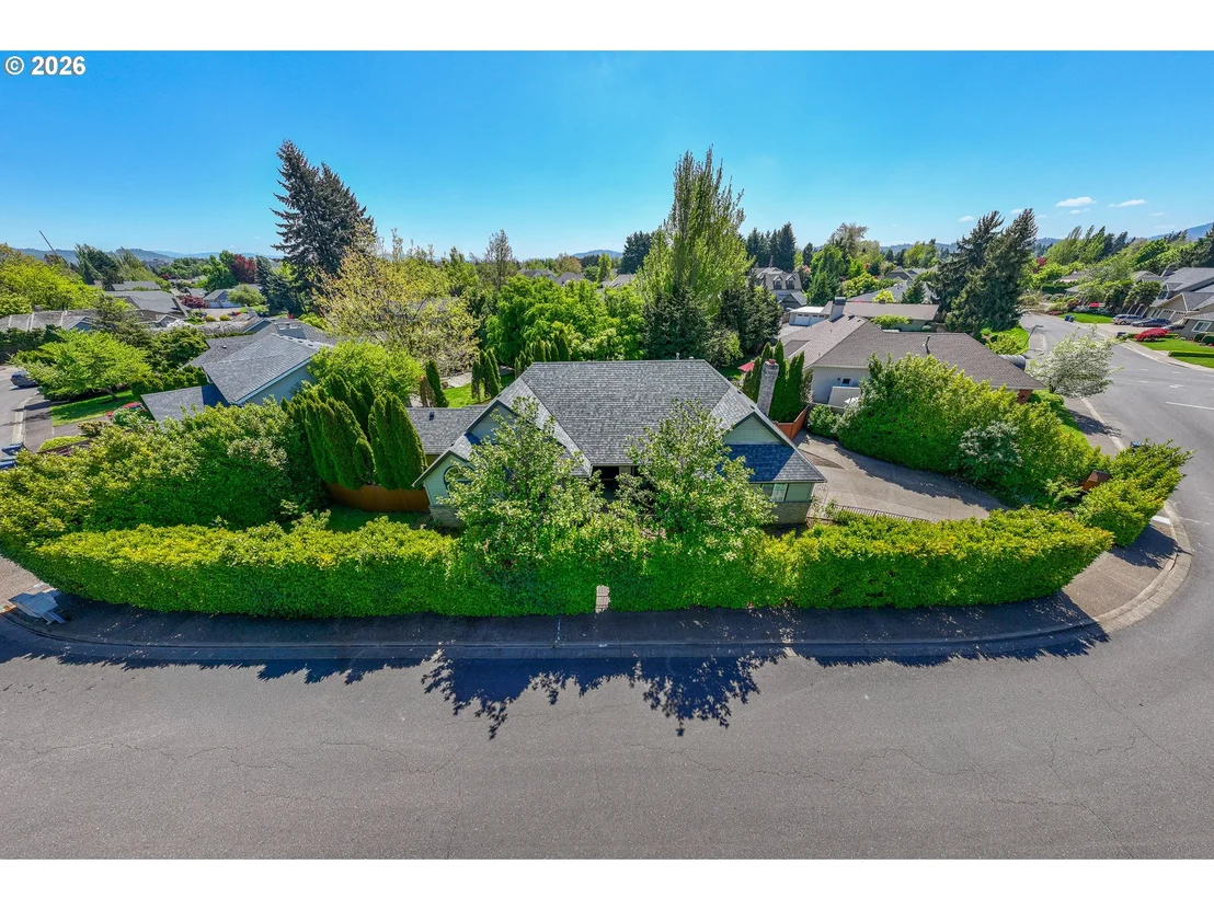 Photo of 1625 VICTORIAN WAY