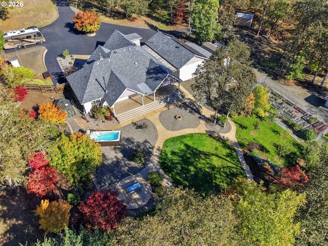 Photo of 711 SABLE DR