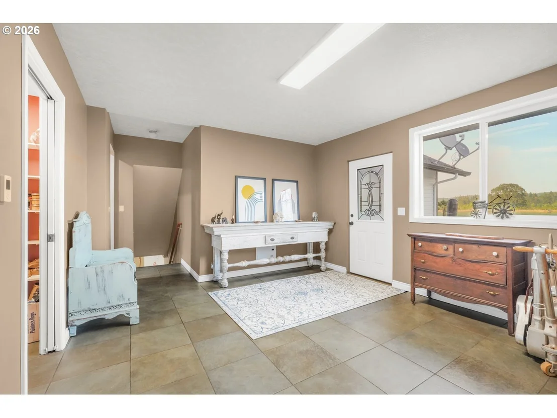 Photo of 27424 SE EAGLE CREEK RD